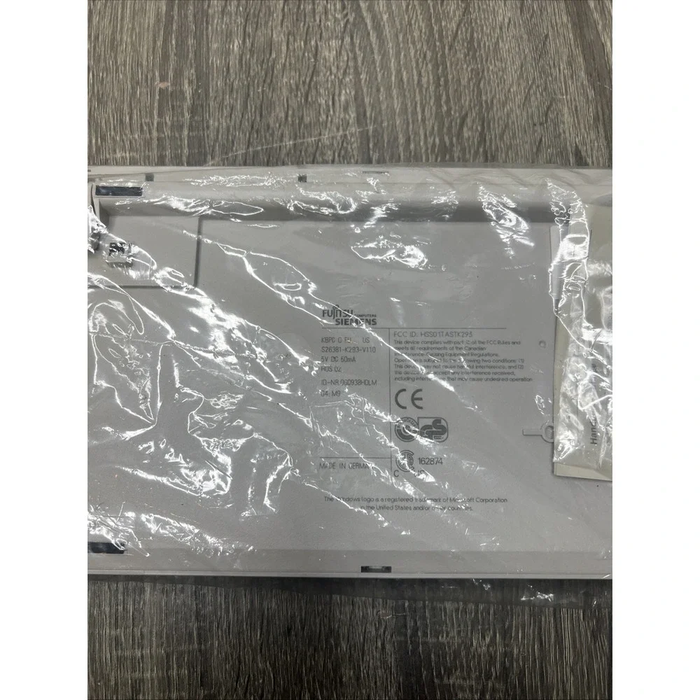 VTG Fujitsu Siemens Keyboard S26381-K293-V110 5 Pin Din Coiled Cord New Sealed!